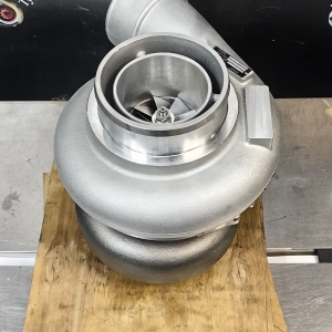 ��������������� Komatsu 6505-65-5040